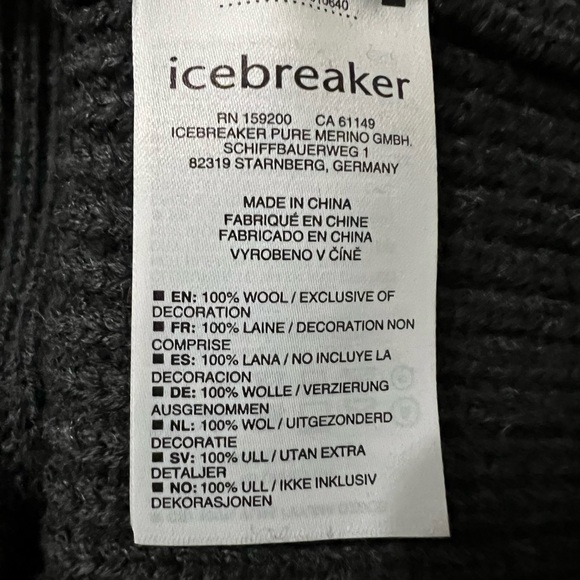 New w/o tags icebreaker sweater - Picture 4 of 4